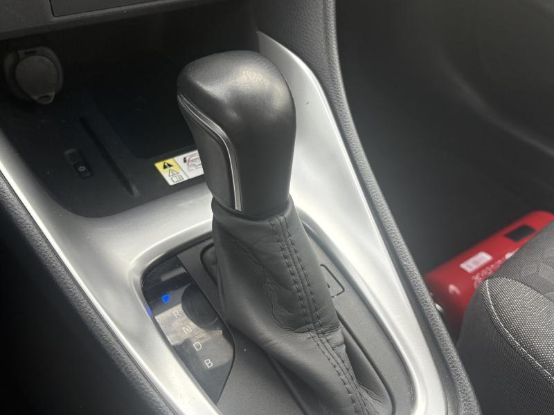 Toyota Yaris 1.5 HYBRID ICONIC - photo 9