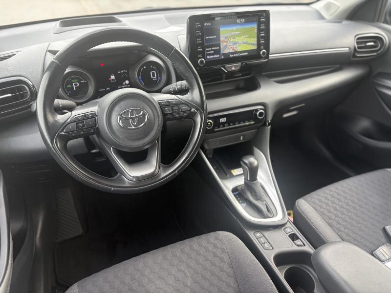 Toyota Yaris 1.5 HYBRID ICONIC - photo 14