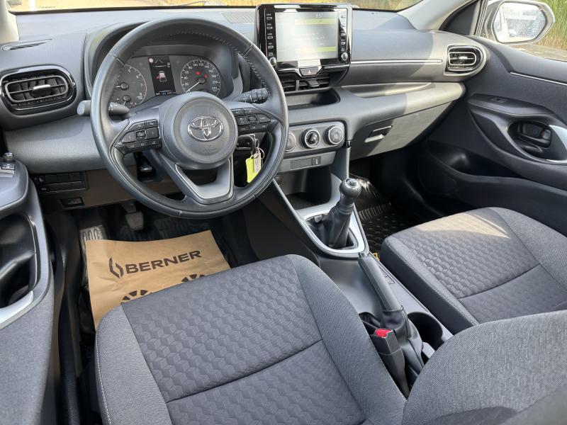 Toyota Yaris 1.0 VVT-I DYNAMIC - photo 14