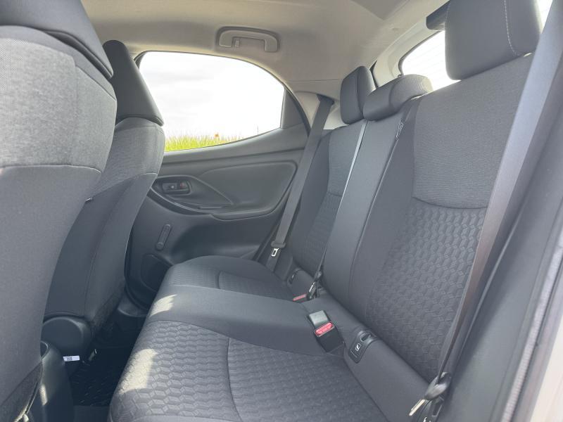 Toyota Yaris 1.0 VVT-I DYNAMIC - photo 15