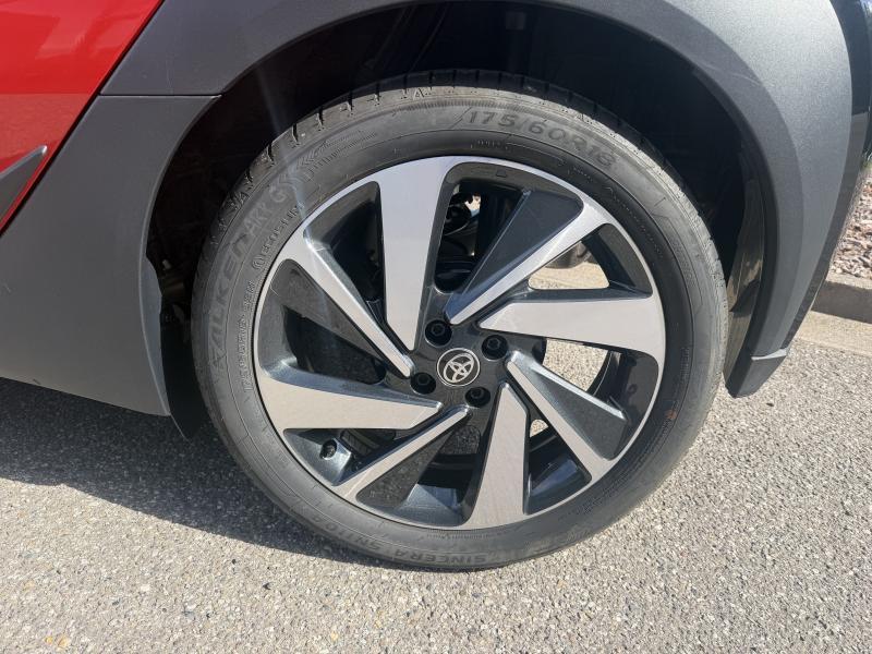 Toyota Aygo X 1.0L VVT-I CVT ENVY - photo 18