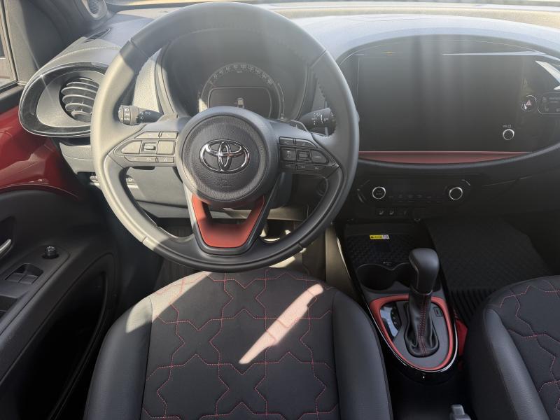 Toyota Aygo X 1.0L VVT-I CVT ENVY - photo 6