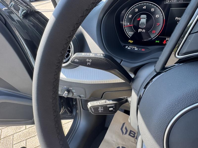 Audi Q2 1.5 TSI S TRONIC - photo 10