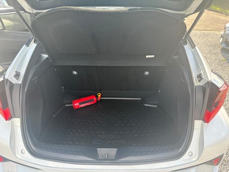 Toyota C-HR 1.8 Hybrid C-lub Bi-Tone - photo 16