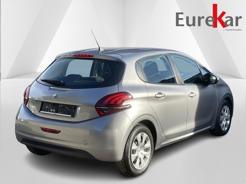 Peugeot 208 1.2i - Eurekar - photo 5
