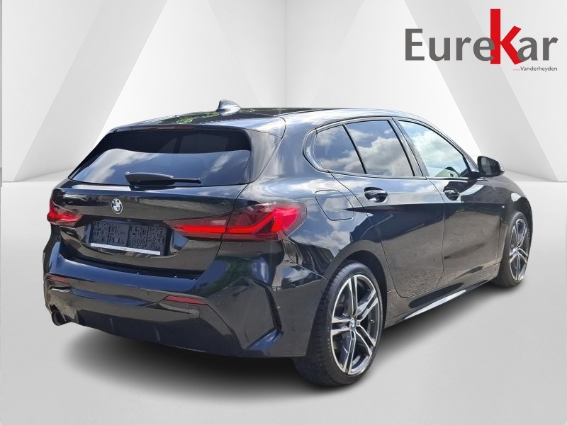 BMW Serie 1 118 1.5i PACK M - photo 5