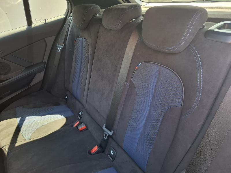 BMW Serie 1 118 1.5i PACK M - photo 17