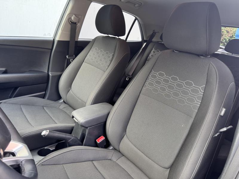 Kia Rio 1.0T ISG - photo 12