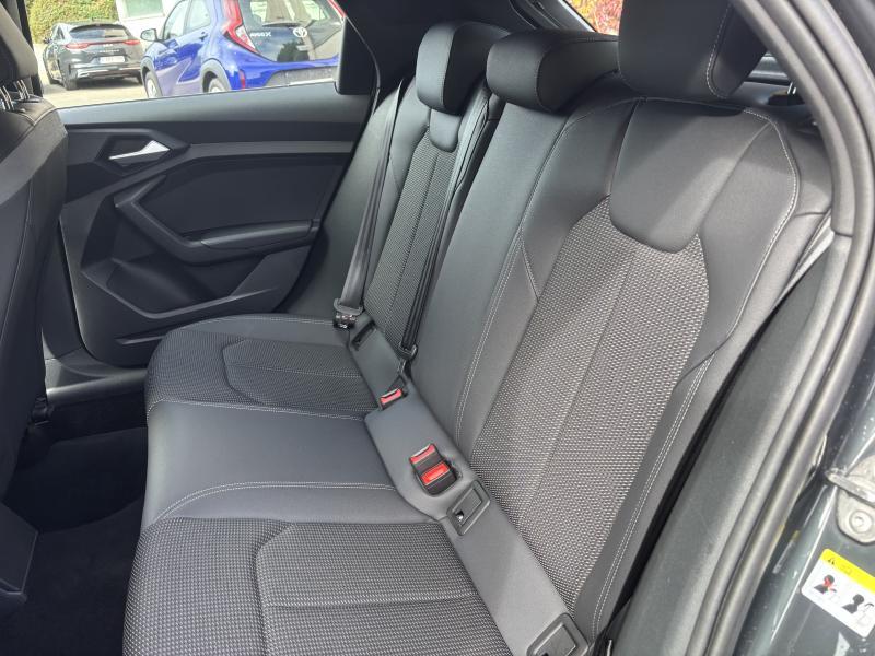 Audi A1 1.0 TSI S-LINE DSG - photo 18