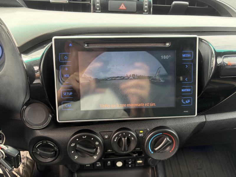 Toyota Hilux 2.4 D-4D - photo 12