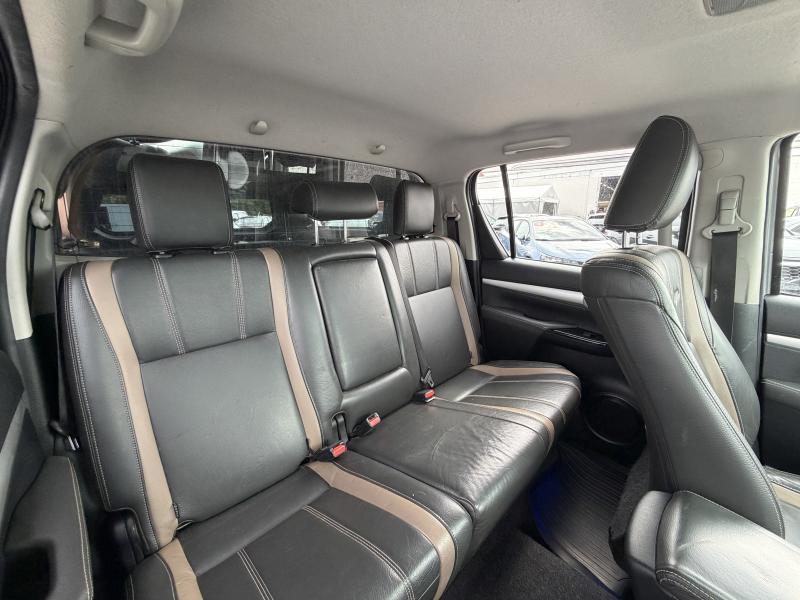 Toyota Hilux 2.4 D-4D - photo 18