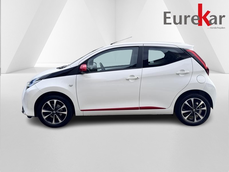 Toyota Aygo 1.0 VVT-I X PLAY - photo 4