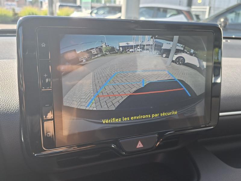 Toyota Yaris 1.5 HYBRID DYNAMIC - photo 10