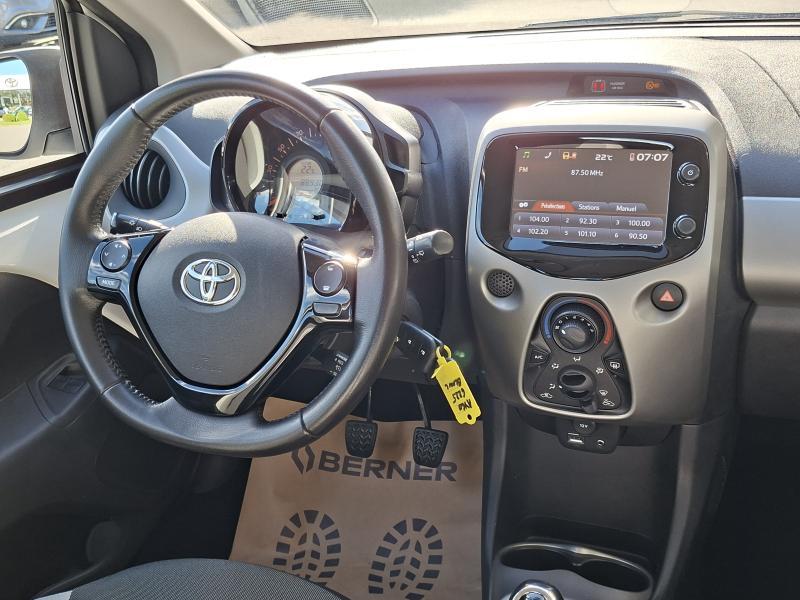 Toyota Aygo 1.0 VVT-i X-PLAY - photo 15