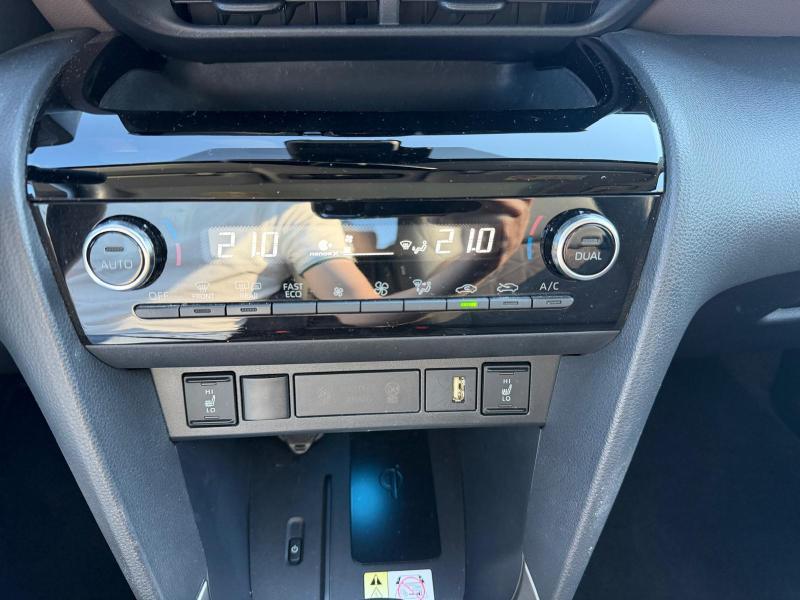 Toyota Yaris Cross 1.5 HYBRID ELEGANT BI TONE - photo 15