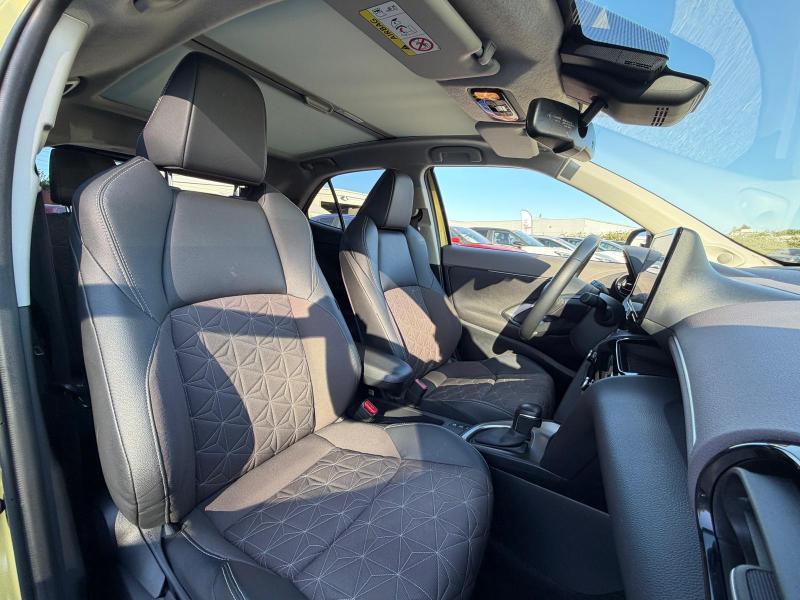 Toyota Yaris Cross 1.5 HYBRID ELEGANT BI TONE - photo 18