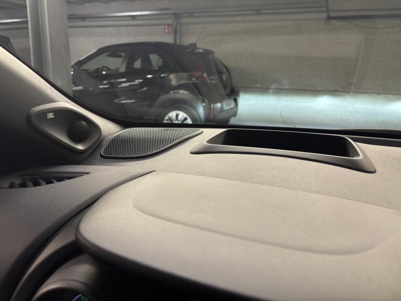 Toyota Yaris 1.5 Hybrid - photo 16