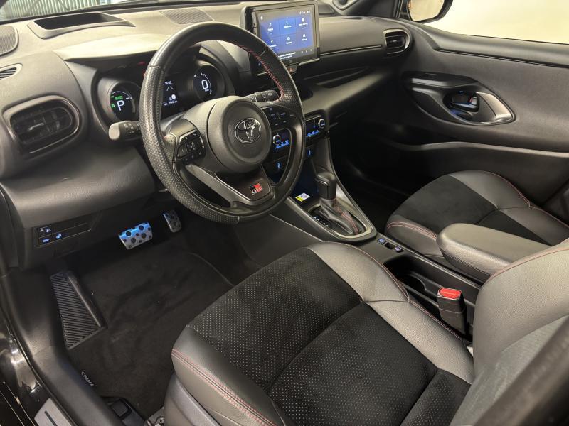 Toyota Yaris 1.5 Hybrid - photo 6