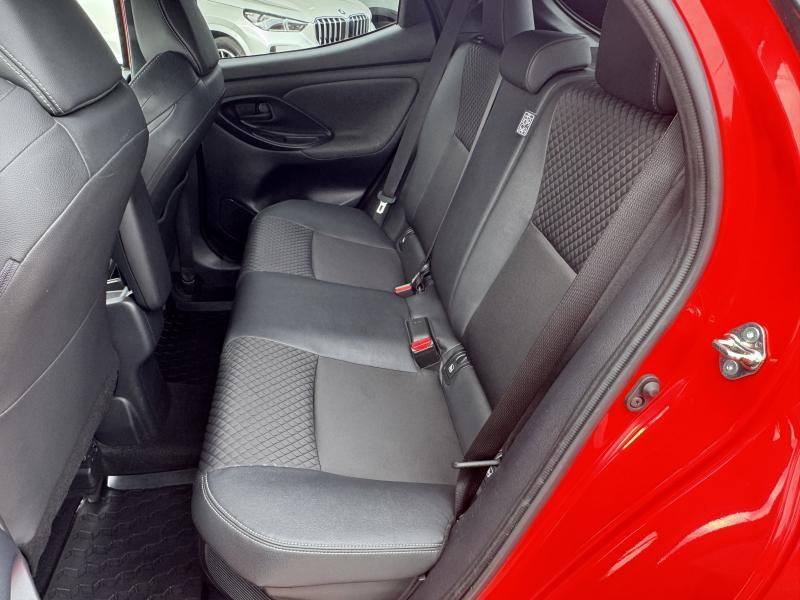 Toyota Yaris 1.5 Hybrid STYLE - photo 8