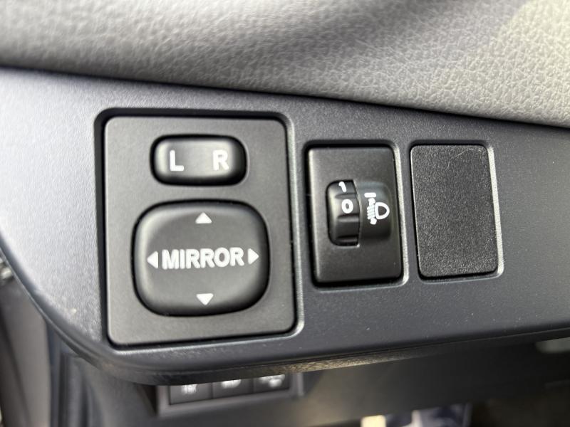 Toyota Yaris 1.5 VVT-IE CONNECT CVT - photo 17