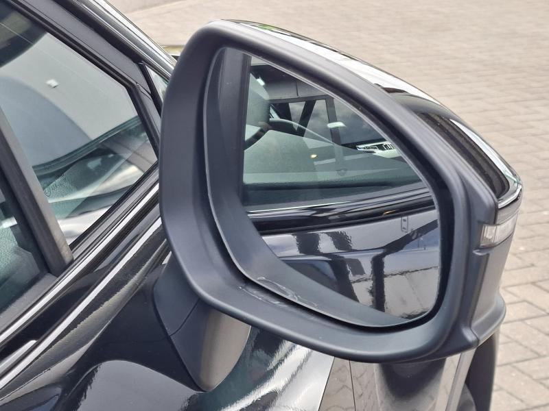 Toyota C-HR 1.8 Hybrid Dynamic Plus - photo 17