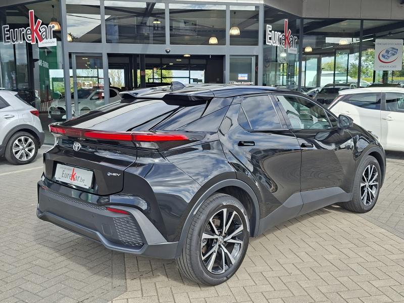 Toyota C-HR 1.8 Hybrid Dynamic Plus - photo 22