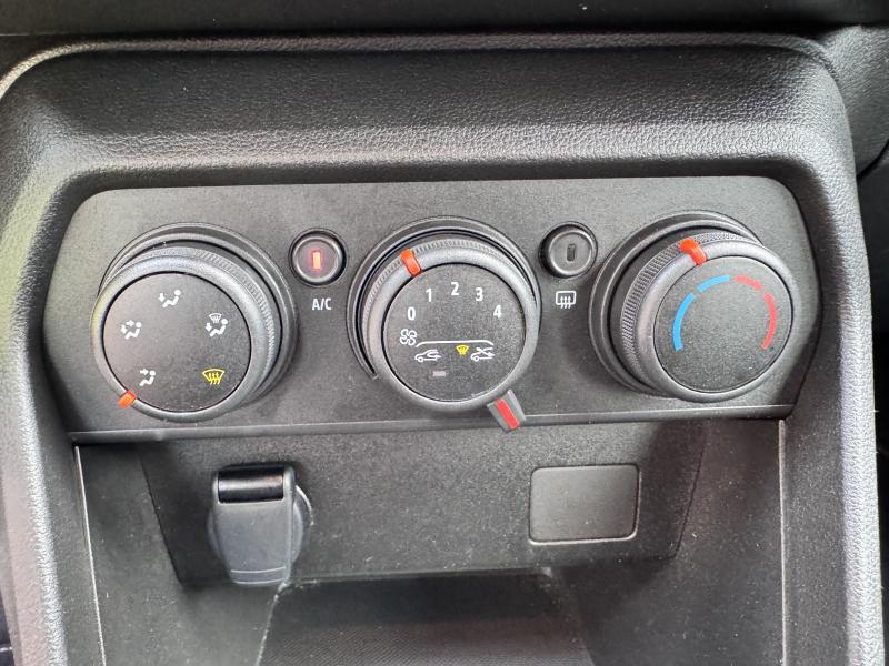 Dacia Sandero 1.0 Tce Stepway - photo 9