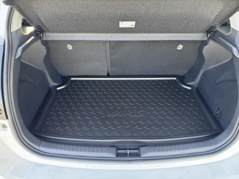 Toyota Yaris 1.5 Hybrid - photo 20