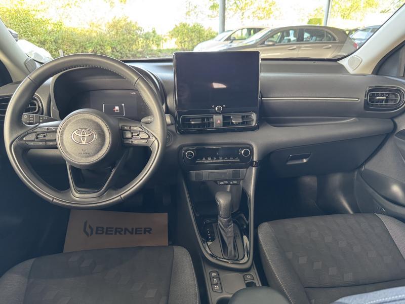 Toyota Yaris 1.5 Hybrid - photo 6