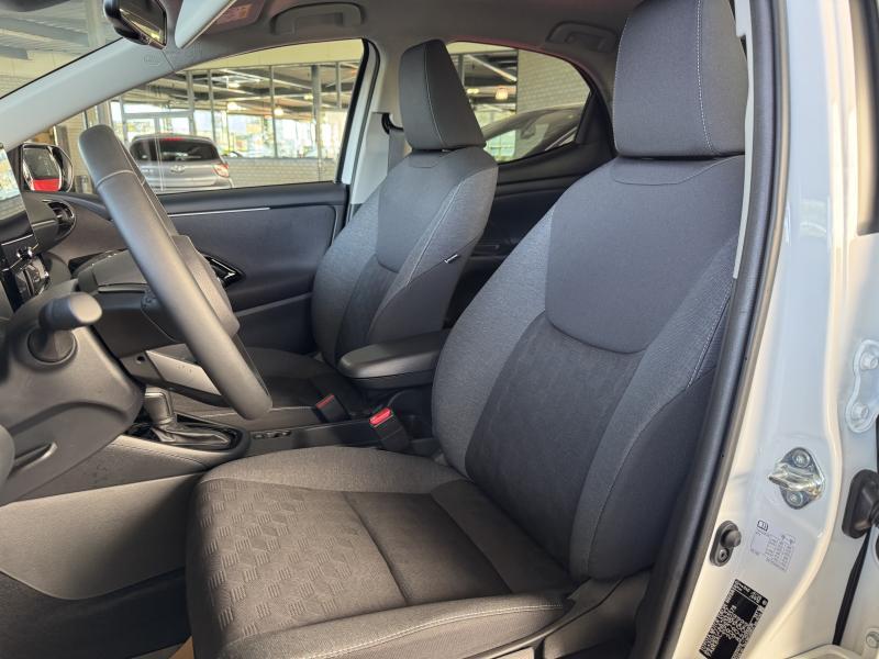 Toyota Yaris 1.5 Hybrid - photo 7