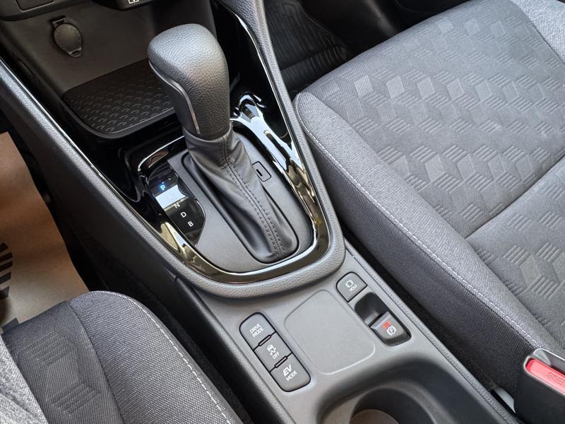 Toyota Yaris 1.5 Hybrid - photo 16