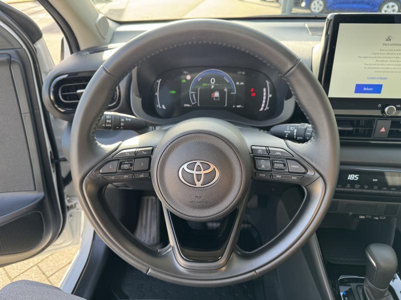 Toyota Yaris 1.5 Hybrid - photo 9