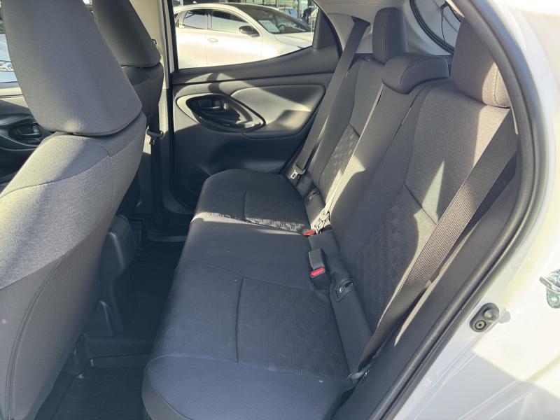 Toyota Yaris 1.5 Hybrid - photo 8