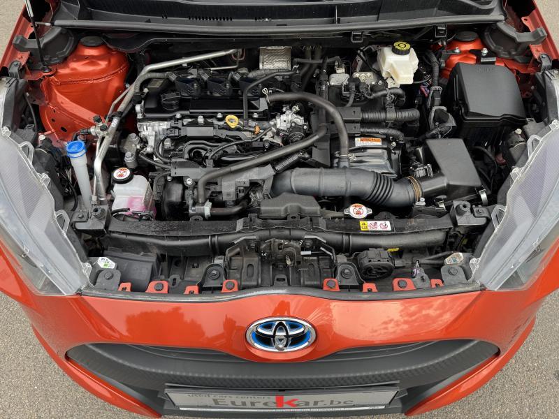 Toyota Yaris 1.5 HYBRID Dynamic - photo 18