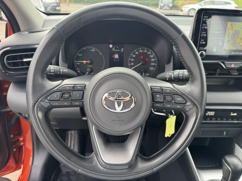 Toyota Yaris 1.5 HYBRID Dynamic - photo 6