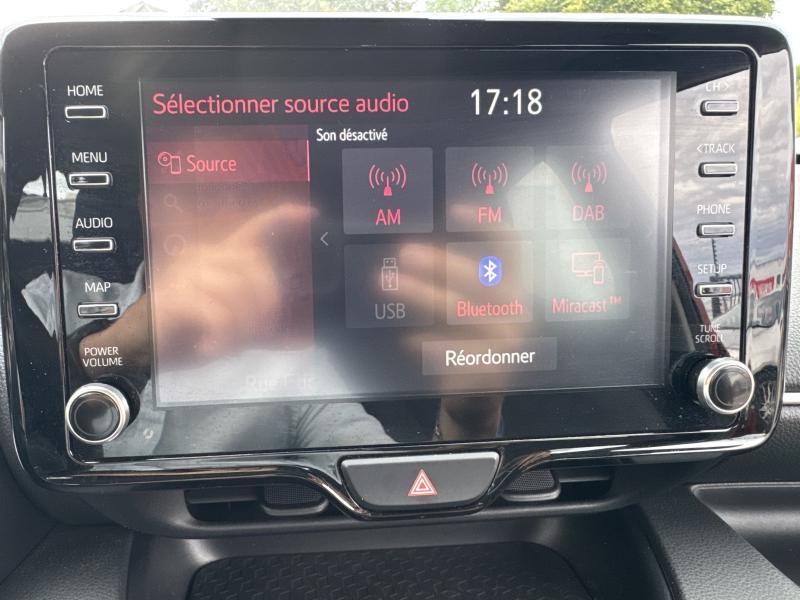 Toyota Yaris 1.5 HYBRID Dynamic - photo 12