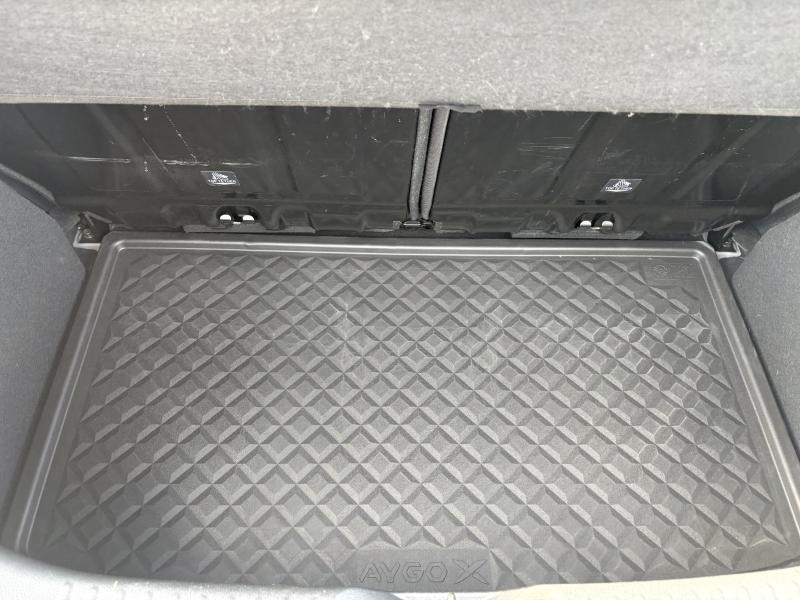 Toyota Aygo X 1.0 VVT-I PLAY CVT - photo 18