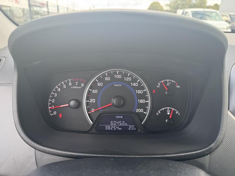 Hyundai i10 1.0i - photo 7