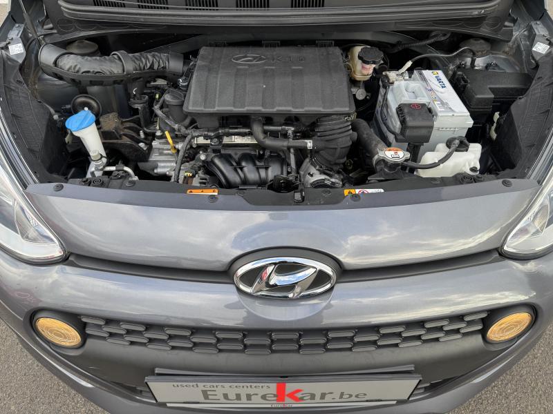 Hyundai i10 1.0i - photo 16