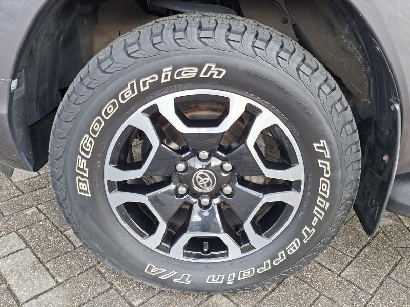 Toyota Hilux 2.4 D4D Comfort - photo 18