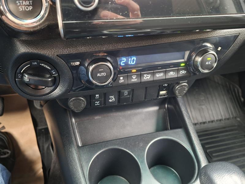 Toyota Hilux 2.4 D4D Comfort - photo 8