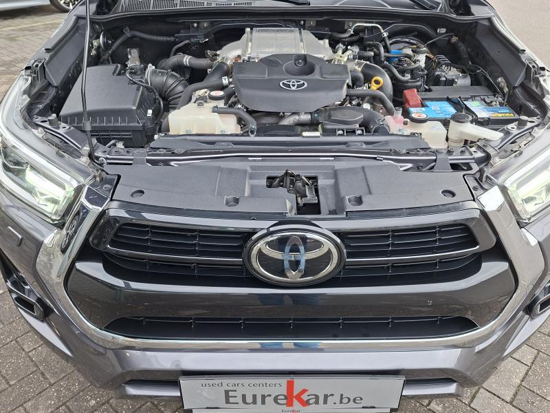 Toyota Hilux 2.4 D4D Comfort - photo 17