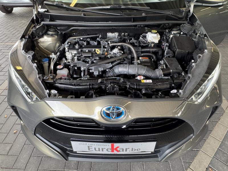 Toyota Yaris 1.5 HYBRID ICONIC - photo 20
