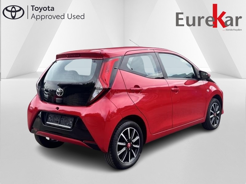 Toyota Aygo 1.0 VVT-I X-PLAY - photo 5