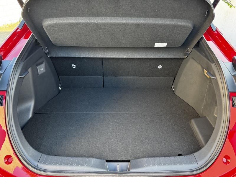 Toyota C-HR 2.0 PHEV ELITE - photo 18