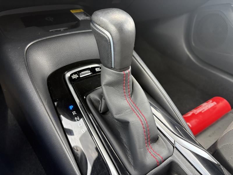 Toyota Corolla 1.8 HYBRID CVT GR SPORT - photo 9