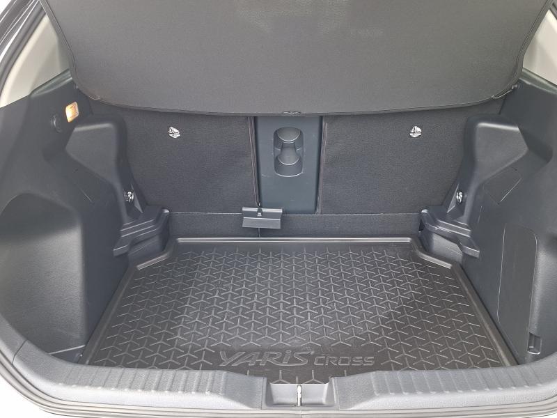 Toyota Yaris Cross 1.5 HYBRID ELEGANT BI TONE - photo 17