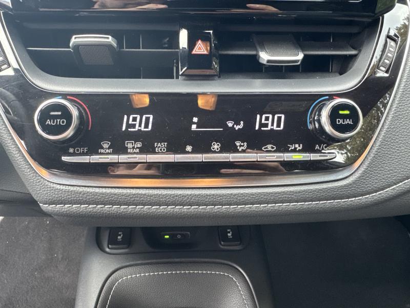 Toyota Corolla 1.8 HYBRID PREMIUM - photo 9