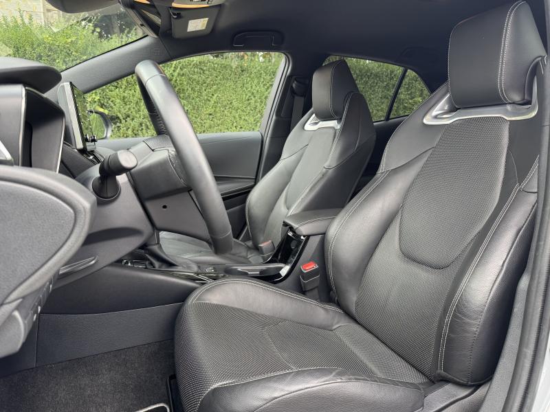 Toyota Corolla 1.8 HYBRID PREMIUM - photo 12
