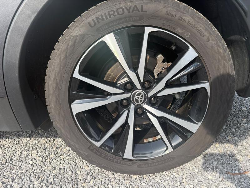 Toyota C-HR 1.8 Hybrid - photo 17